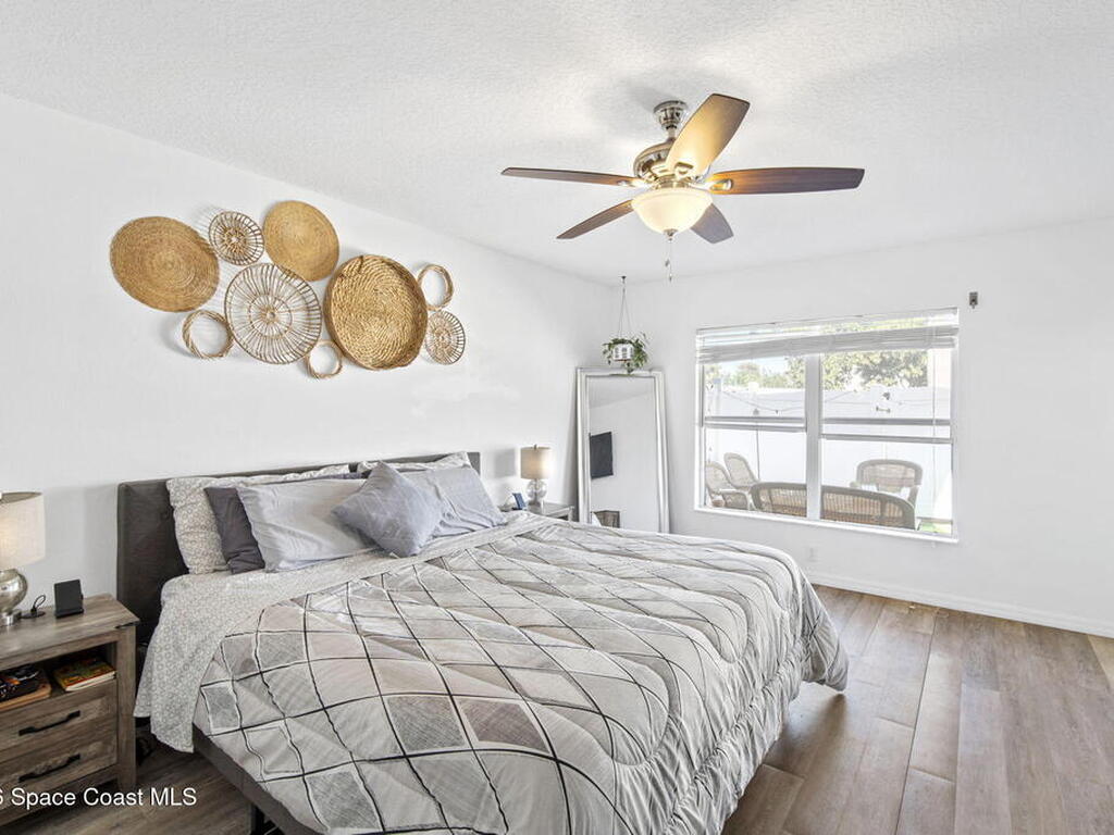 837 Poinsetta Drive, Indian Harbour Beach, FL 32937