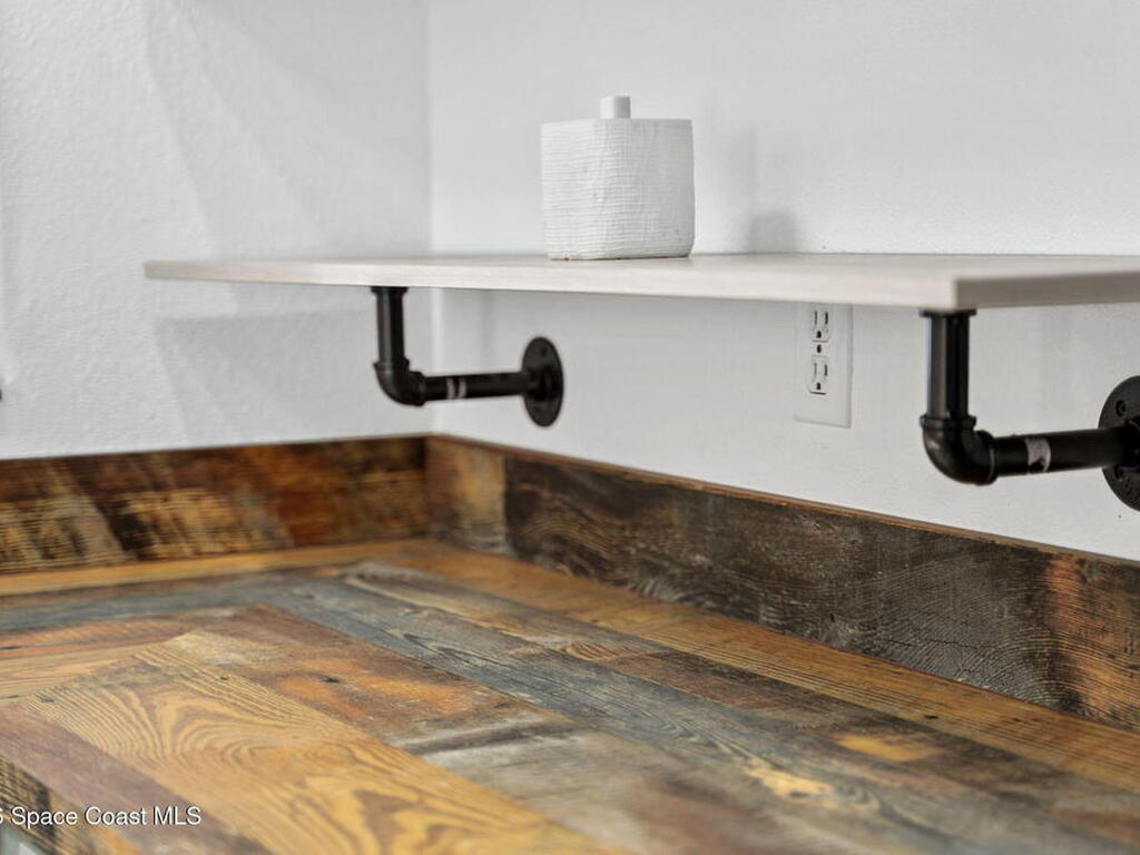 837 Poinsetta Drive, Indian Harbour Beach, FL 32937