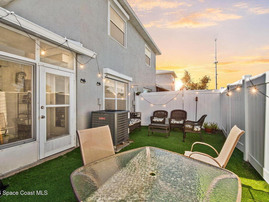 837 Poinsetta Drive, Indian Harbour Beach, FL 32937