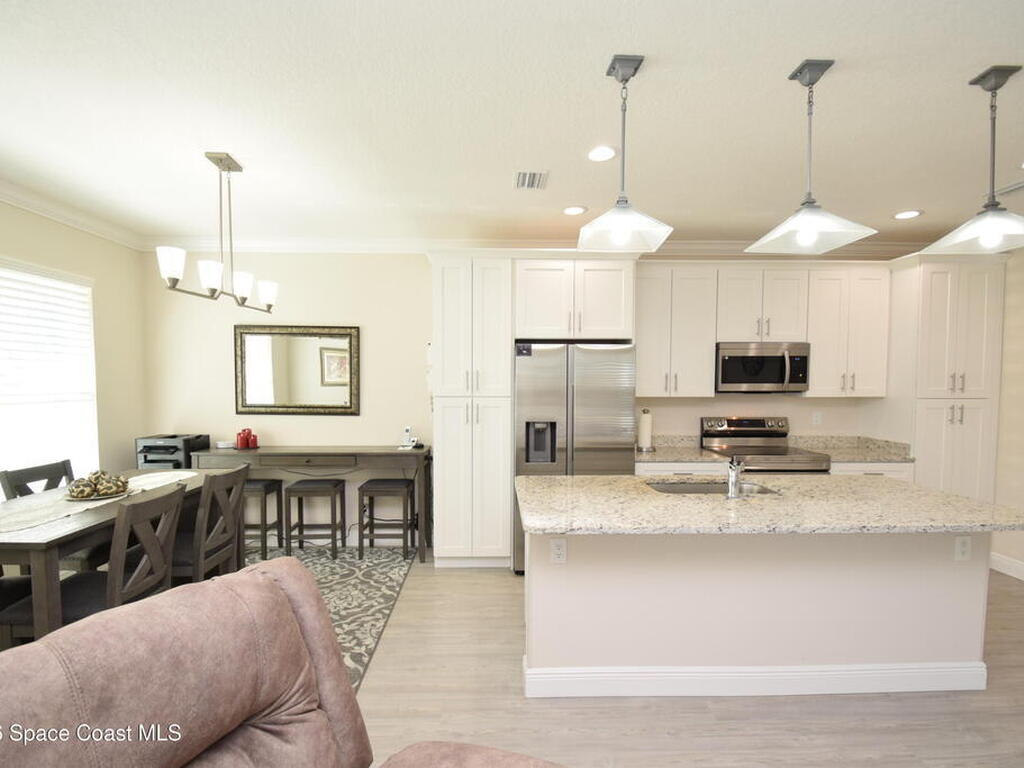 110 W Fee Avenue, Melbourne, FL 32901