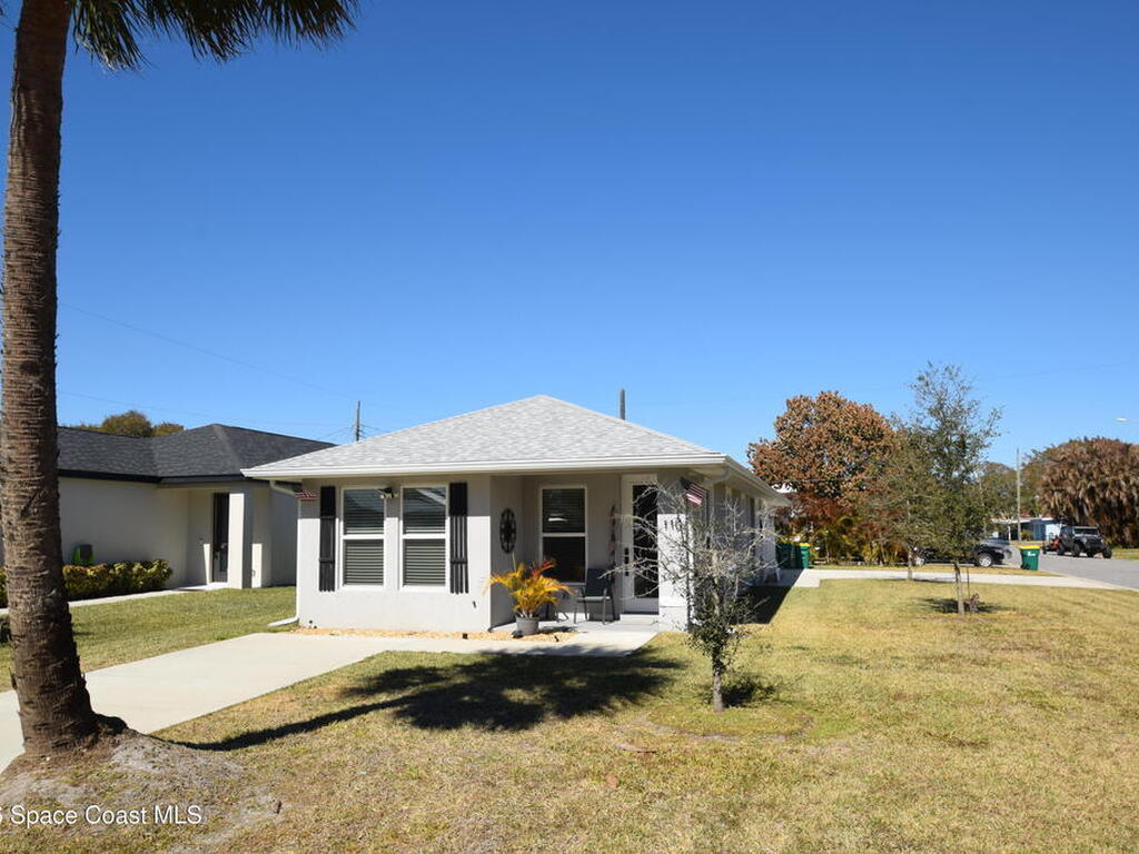 110 W Fee Avenue, Melbourne, FL 32901
