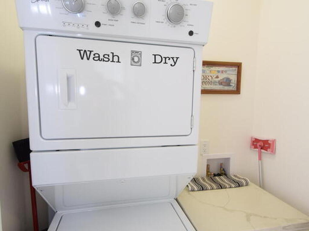 110 W Fee Avenue, Melbourne, FL 32901