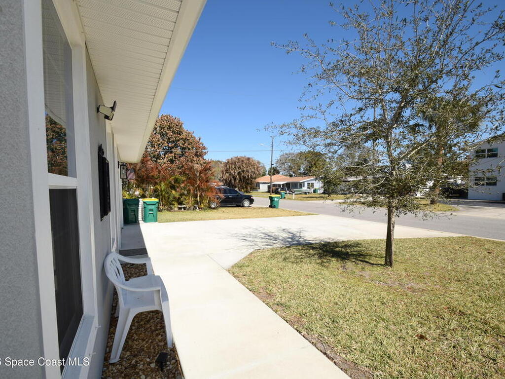 110 W Fee Avenue, Melbourne, FL 32901