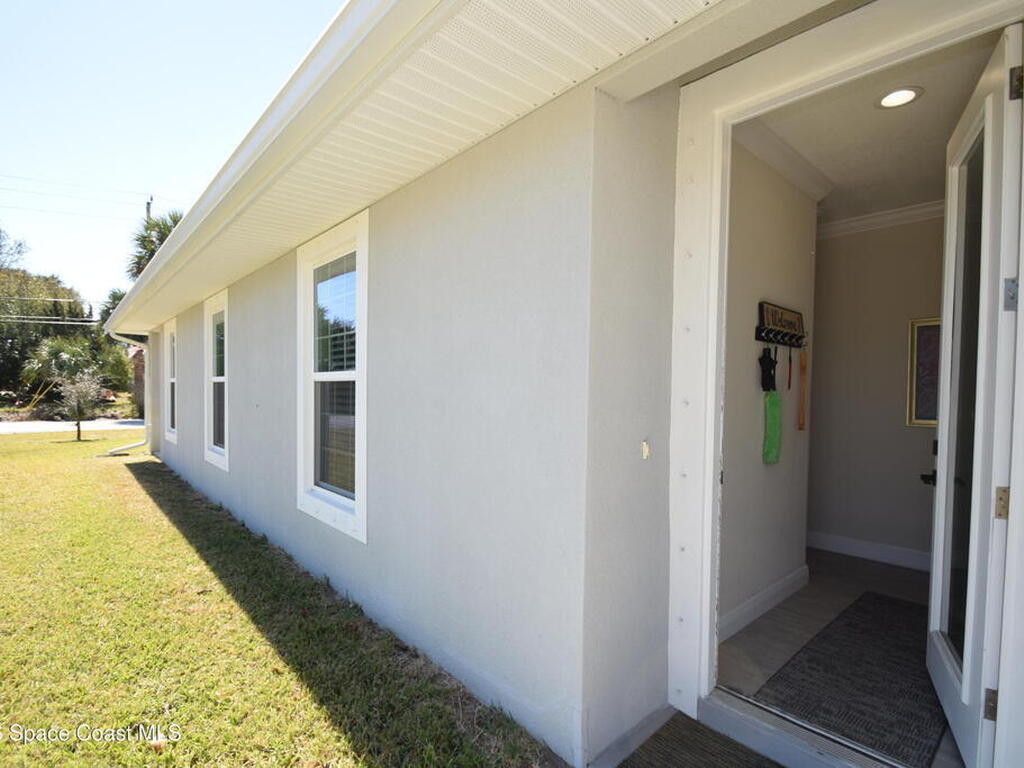 110 W Fee Avenue, Melbourne, FL 32901