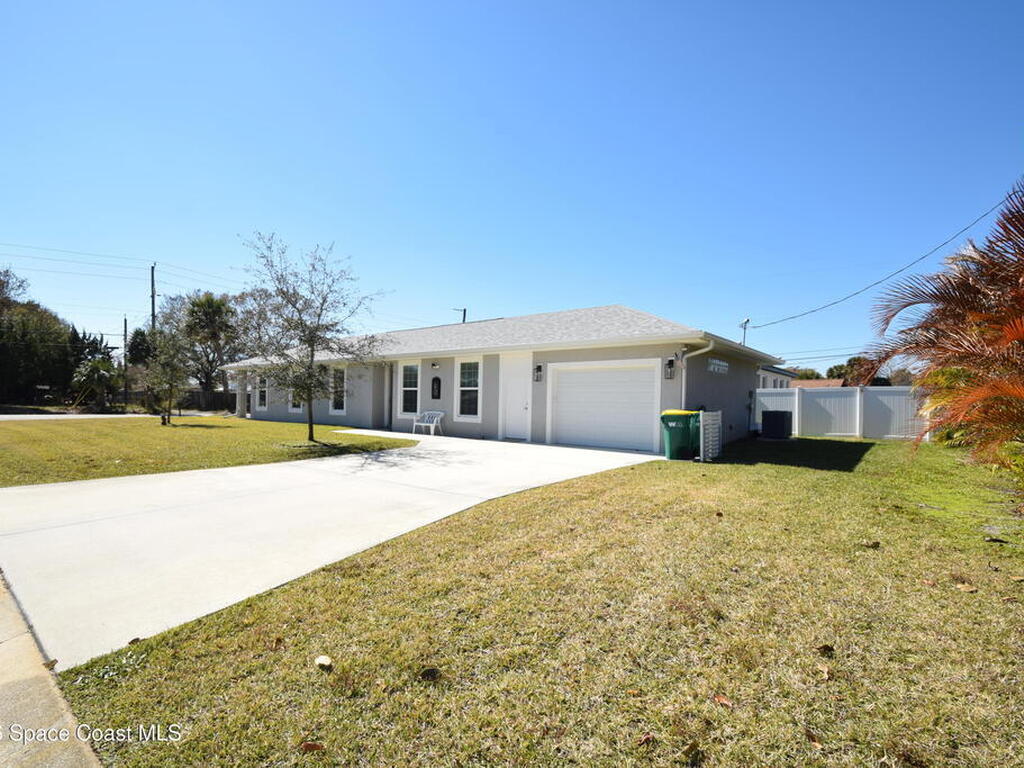 110 W Fee Avenue, Melbourne, FL 32901