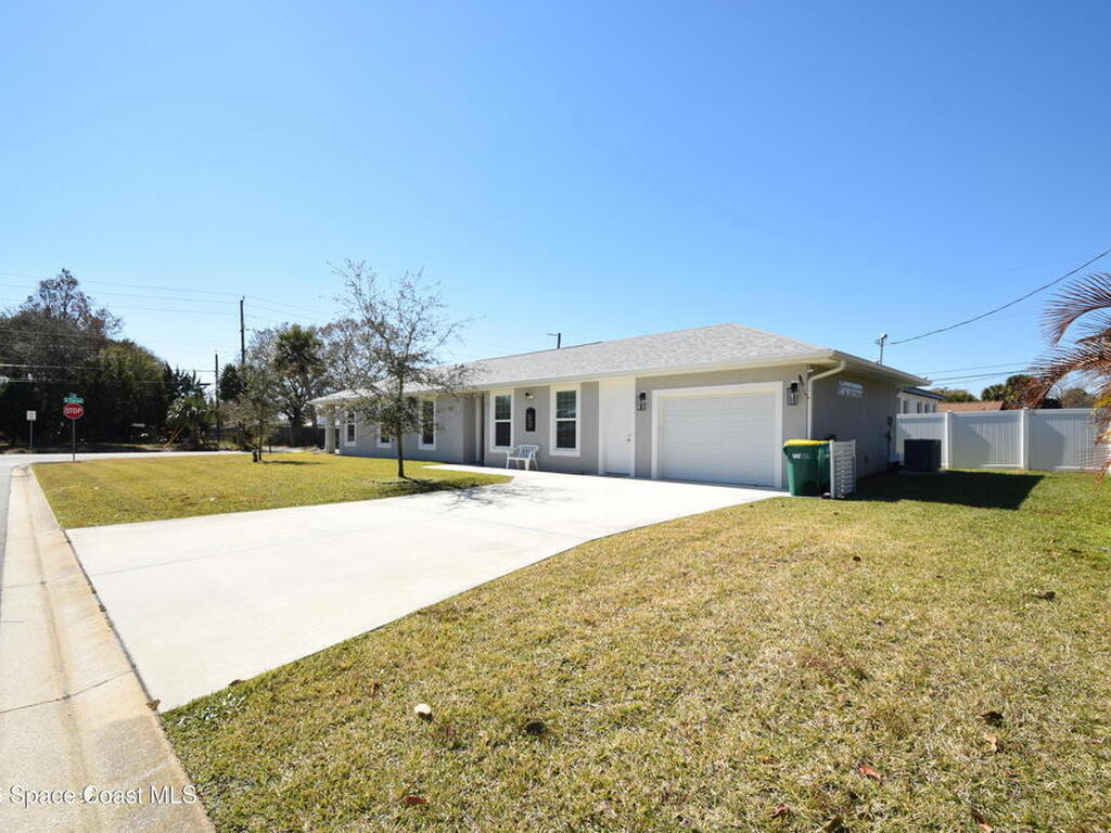 110 W Fee Avenue, Melbourne, FL 32901