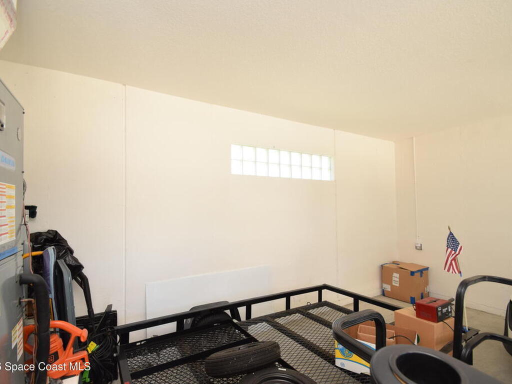 110 W Fee Avenue, Melbourne, FL 32901