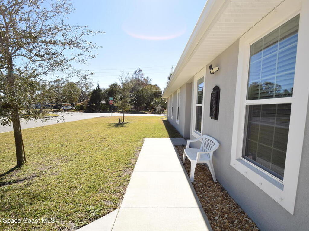 110 W Fee Avenue, Melbourne, FL 32901