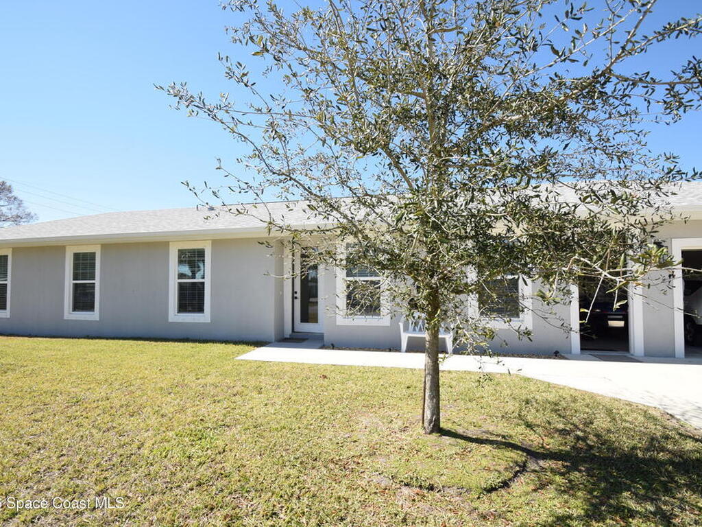 110 W Fee Avenue, Melbourne, FL 32901