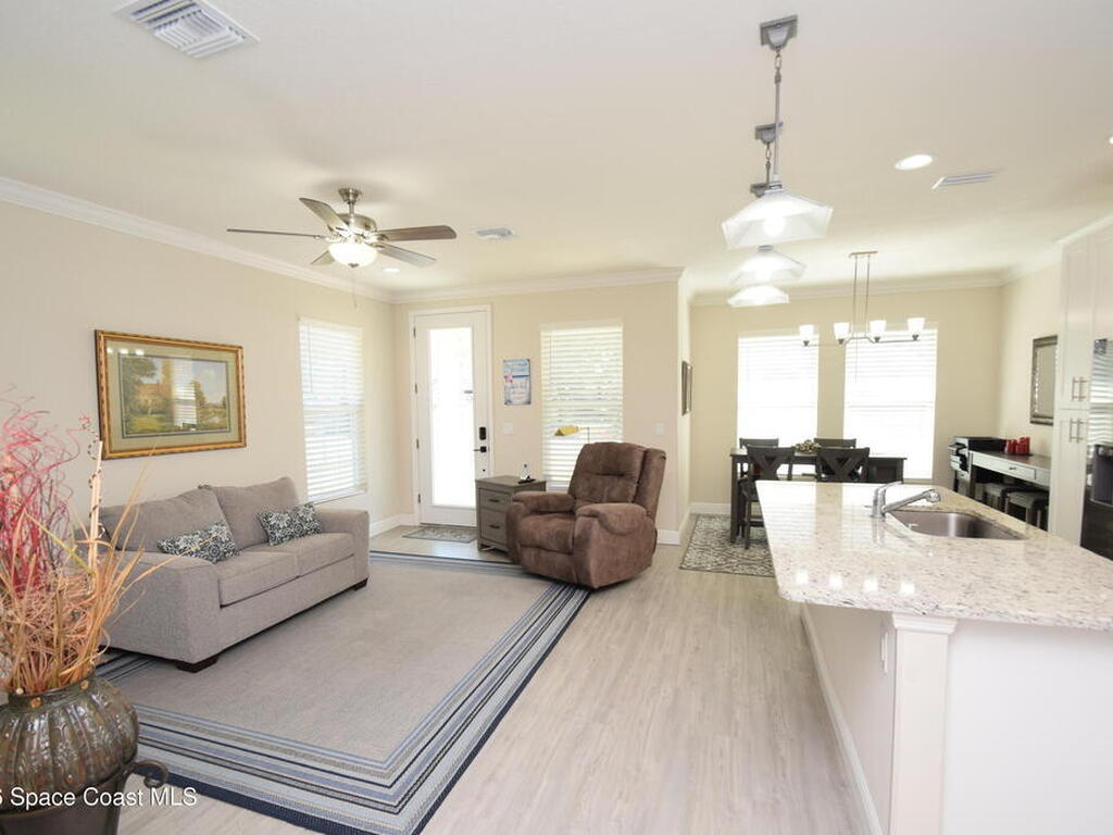 110 W Fee Avenue, Melbourne, FL 32901