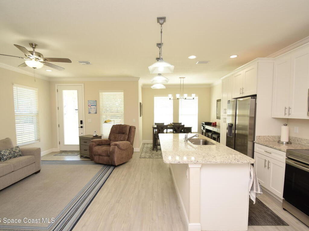 110 W Fee Avenue, Melbourne, FL 32901