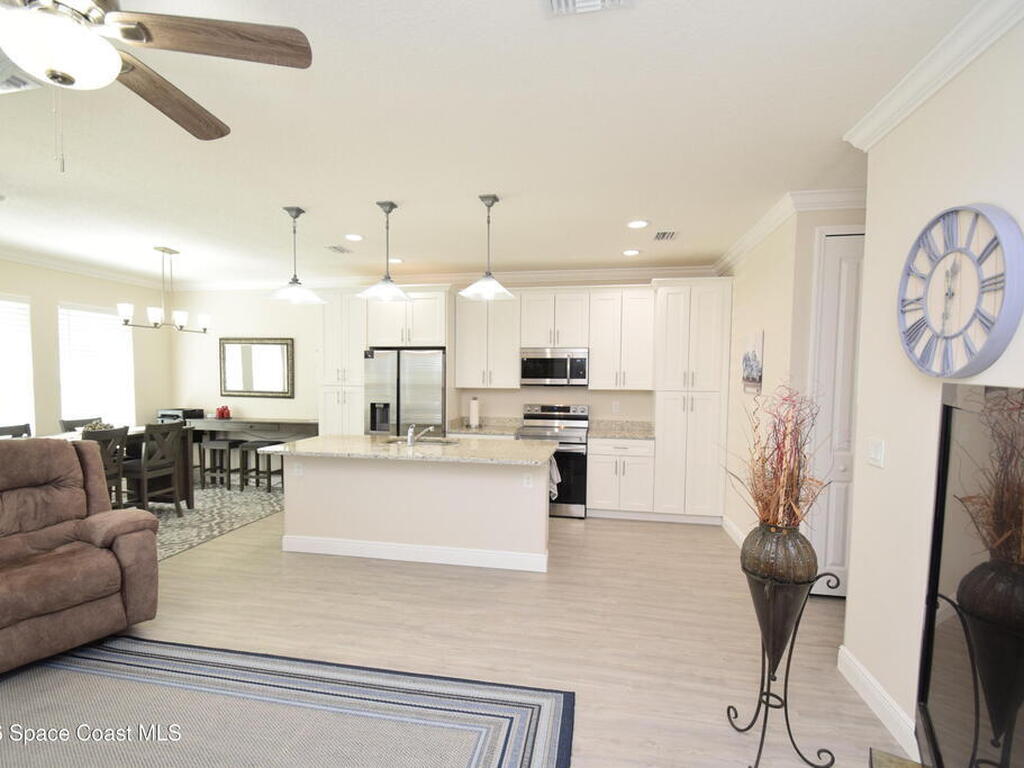 110 W Fee Avenue, Melbourne, FL 32901