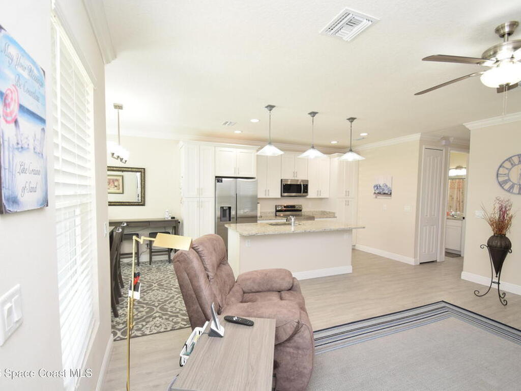 110 W Fee Avenue, Melbourne, FL 32901