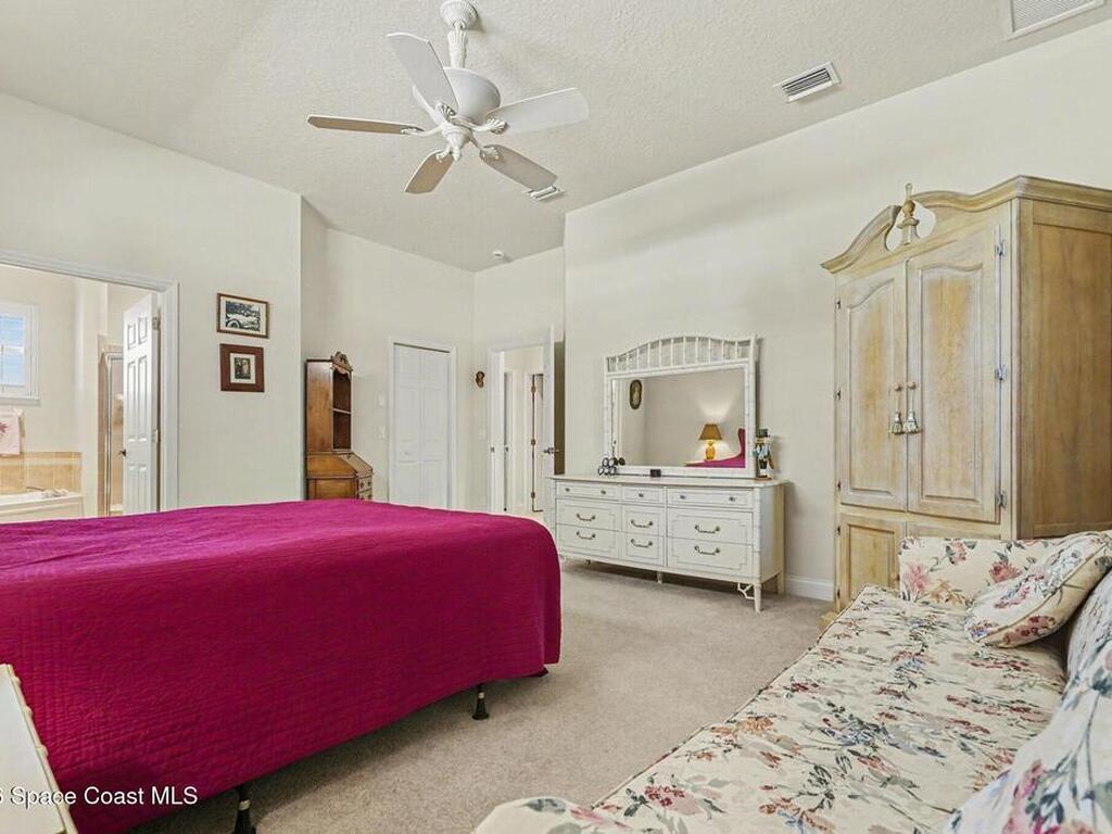 4220 Alamanda Key Drive, Melbourne, FL 32901