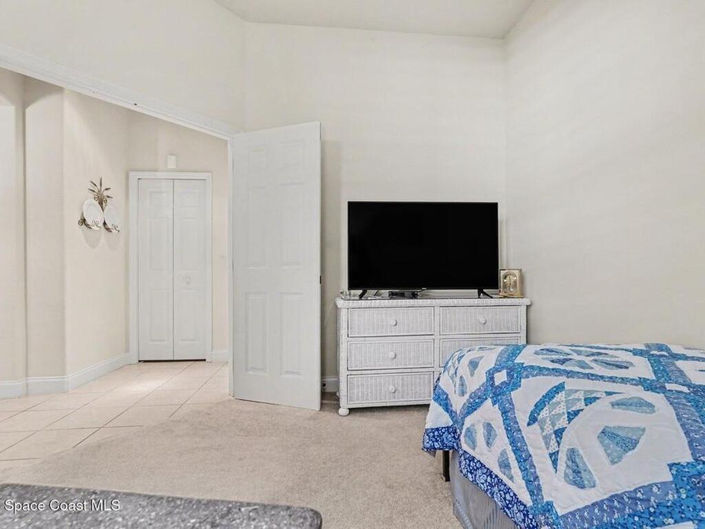 4220 Alamanda Key Drive, Melbourne, FL 32901