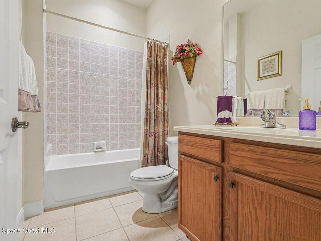 4220 Alamanda Key Drive, Melbourne, FL 32901