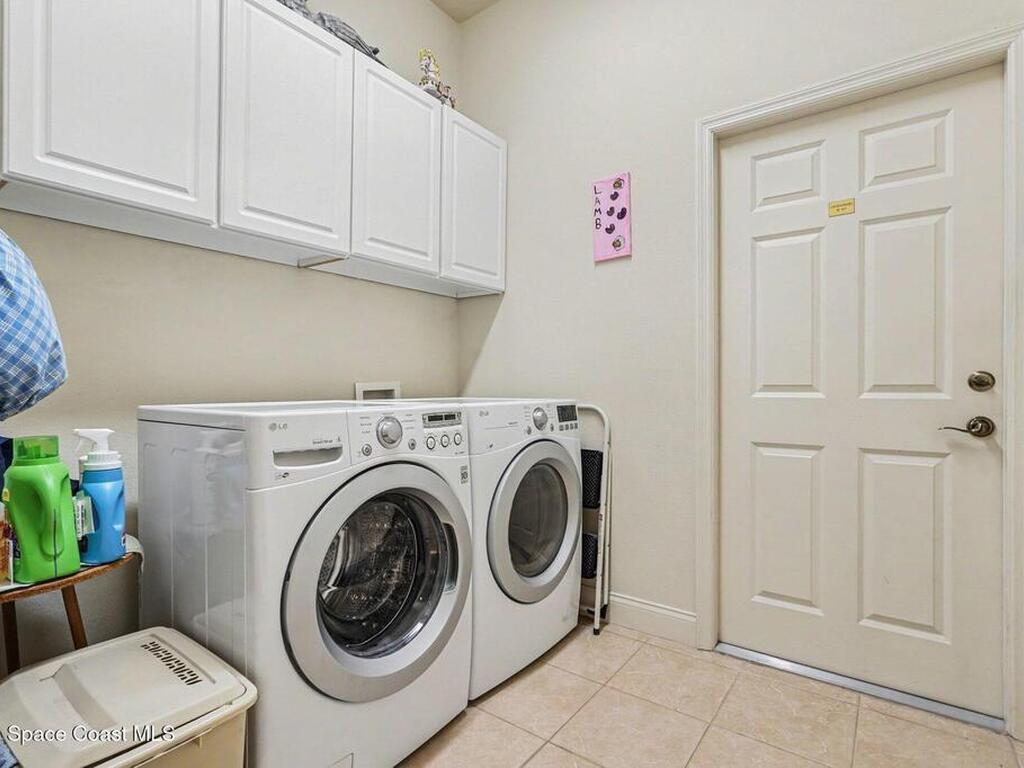 4220 Alamanda Key Drive, Melbourne, FL 32901