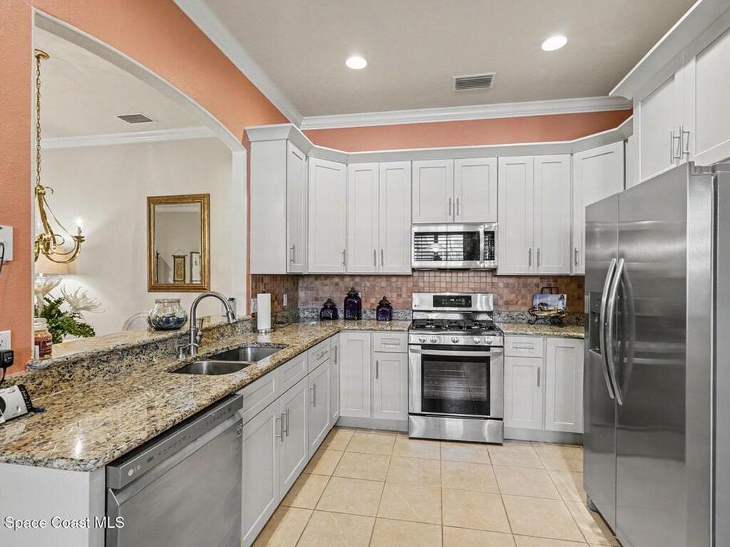 4220 Alamanda Key Drive, Melbourne, FL 32901