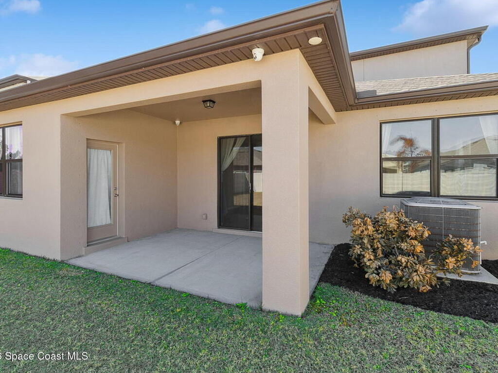 4040 Dragonfly Drive, West Melbourne, FL 32904