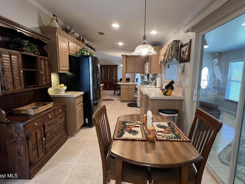 621 Puffin Drive, Barefoot Bay, FL 32976