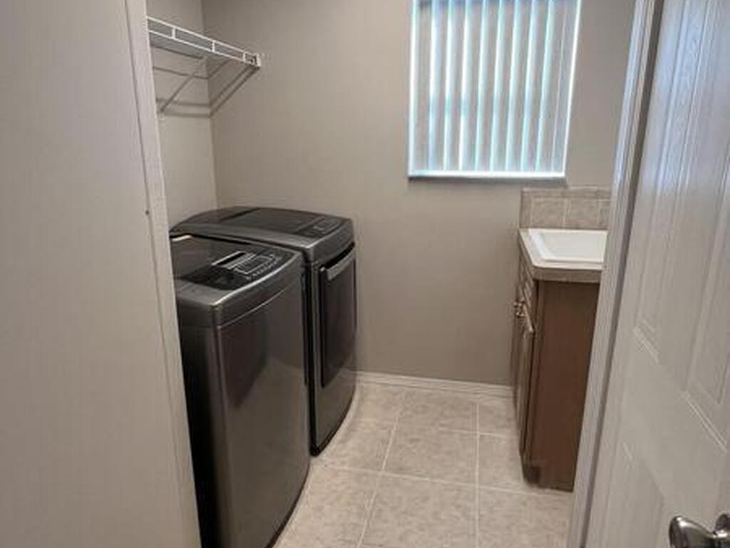 621 Puffin Drive, Barefoot Bay, FL 32976