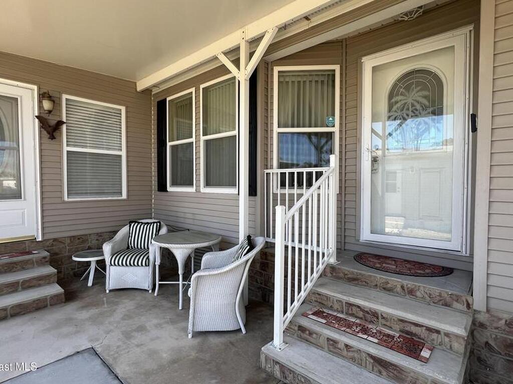 621 Puffin Drive, Barefoot Bay, FL 32976