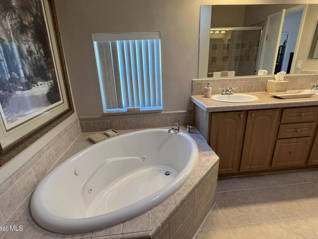 621 Puffin Drive, Barefoot Bay, FL 32976