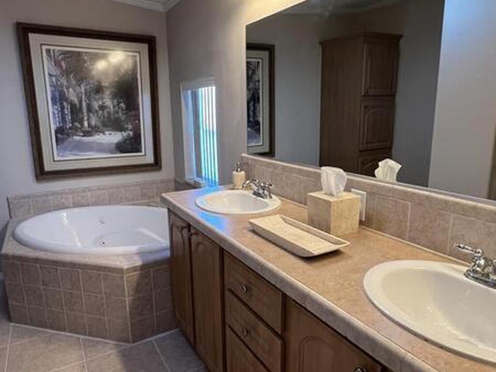 621 Puffin Drive, Barefoot Bay, FL 32976