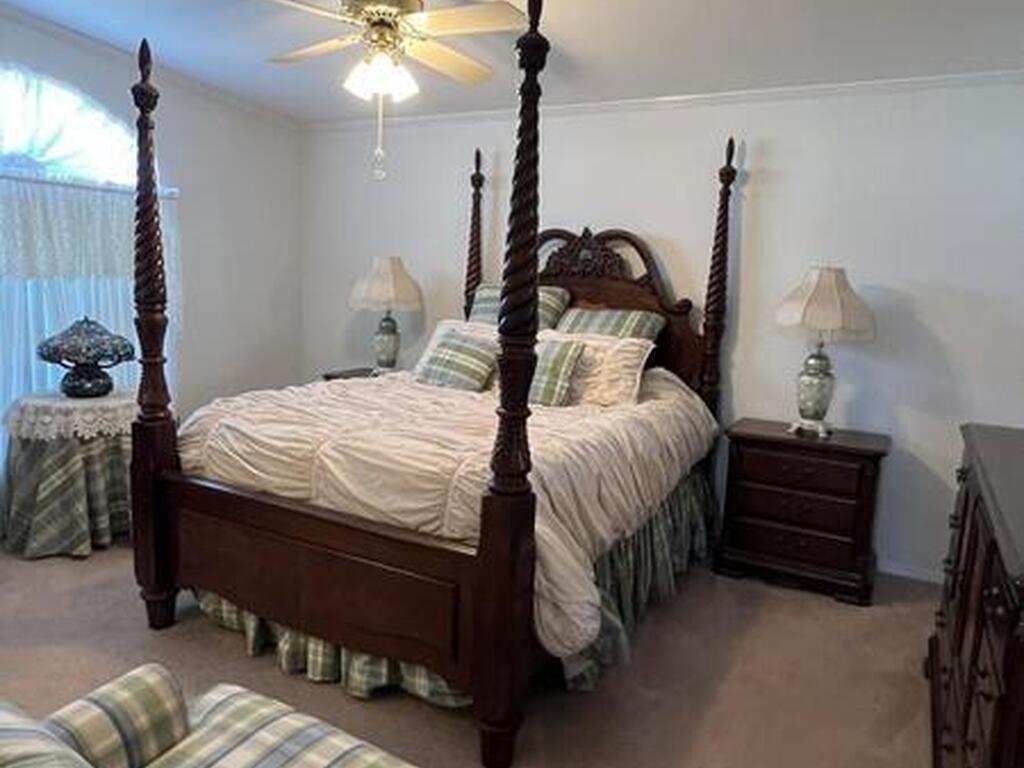 621 Puffin Drive, Barefoot Bay, FL 32976