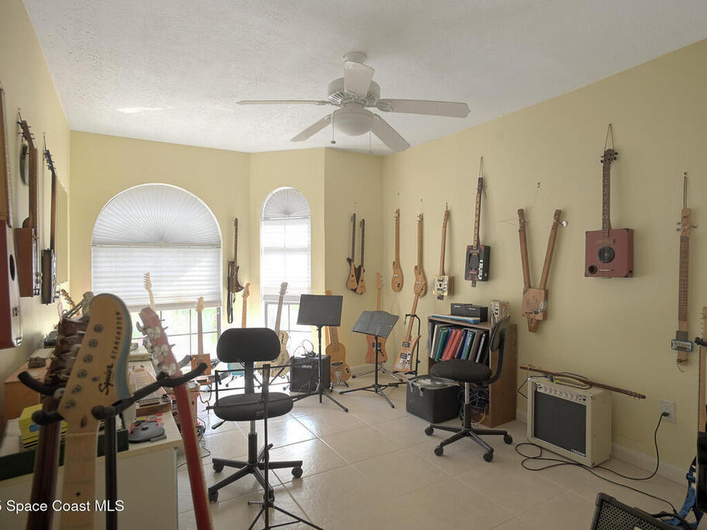 6506 Floridana Avenue, Melbourne Beach, FL 32951