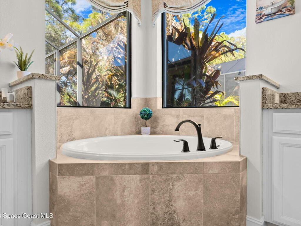 8112 Strom Park Drive, Melbourne, FL 32940