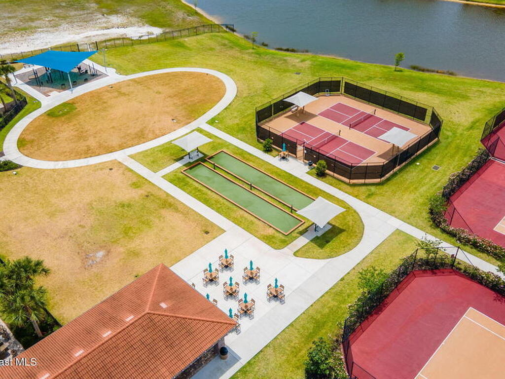 8112 Strom Park Drive, Melbourne, FL 32940