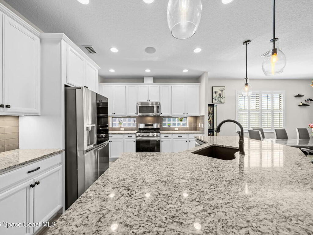 8112 Strom Park Drive, Melbourne, FL 32940