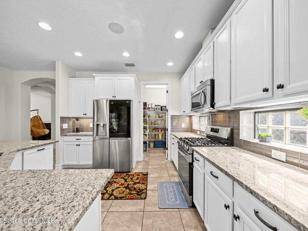 8112 Strom Park Drive, Melbourne, FL 32940