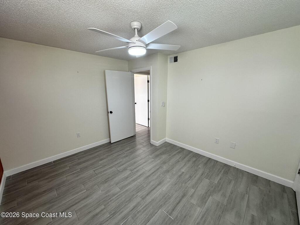 4740 Lake Waterford Way, Melbourne, FL 32901