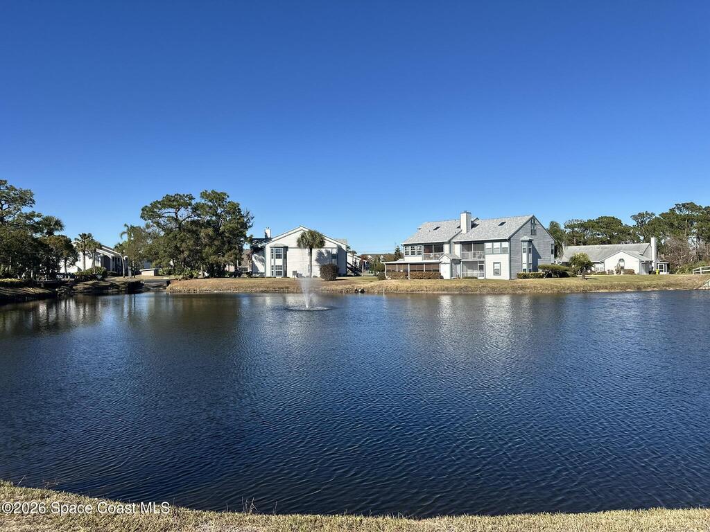 4740 Lake Waterford Way, Melbourne, FL 32901