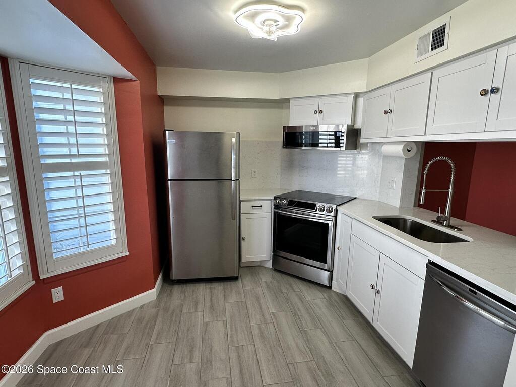 4740 Lake Waterford Way, Melbourne, FL 32901