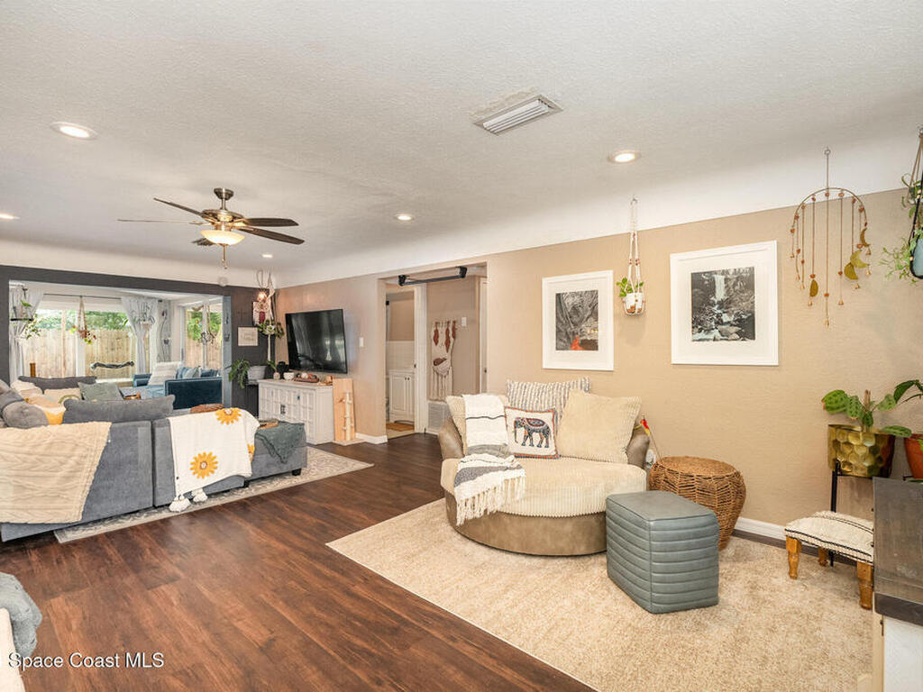 800 1st Street, Merritt Island, FL 32953