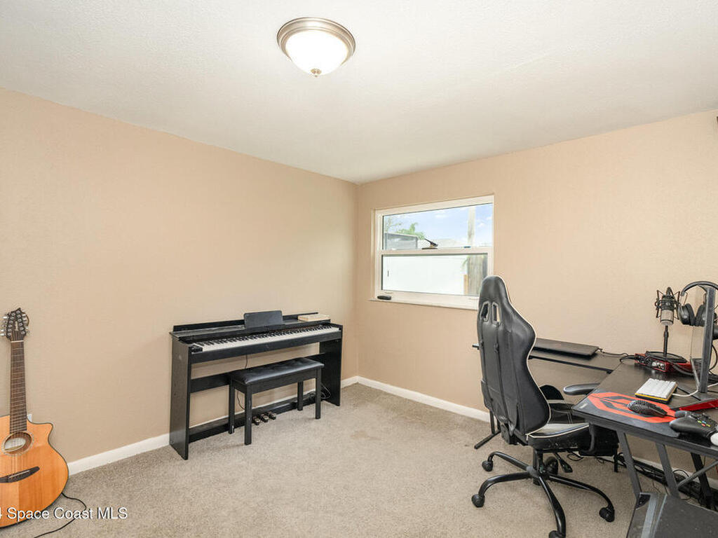 800 1st Street, Merritt Island, FL 32953