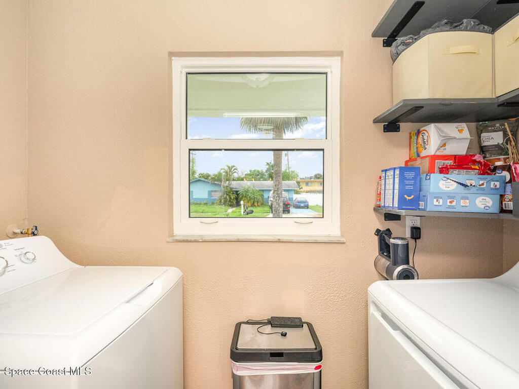 800 1st Street, Merritt Island, FL 32953