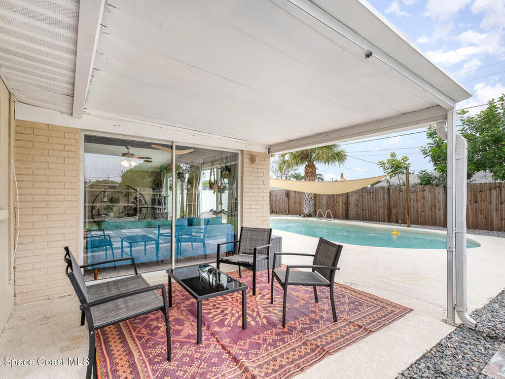 800 1st Street, Merritt Island, FL 32953