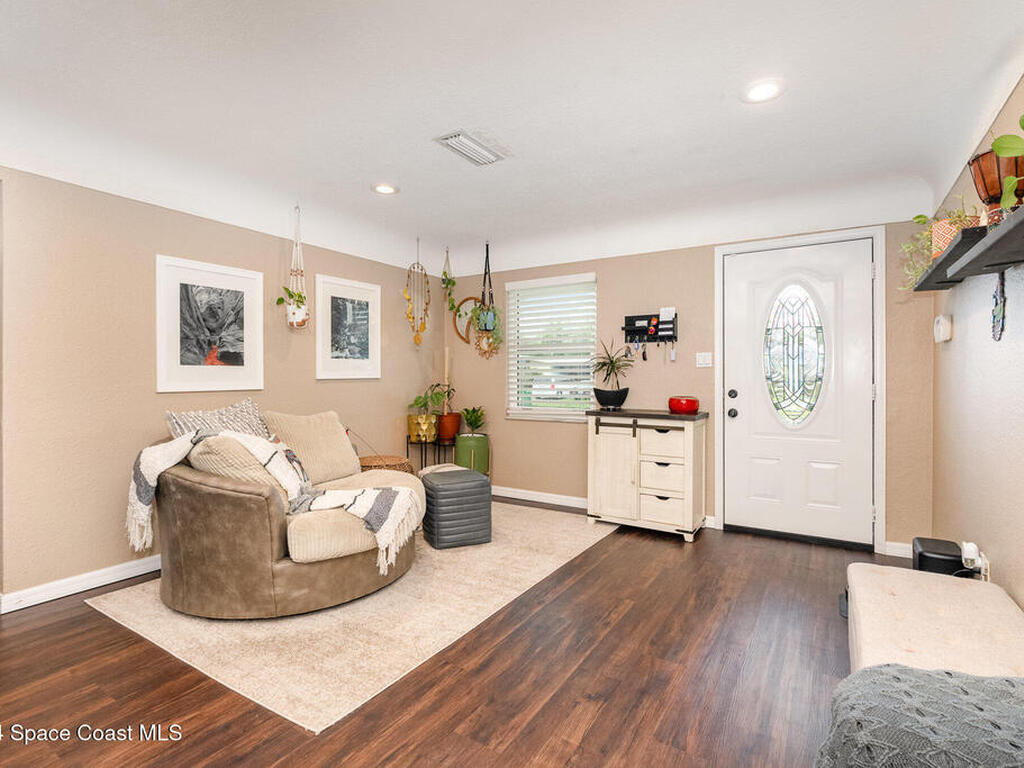 800 1st Street, Merritt Island, FL 32953