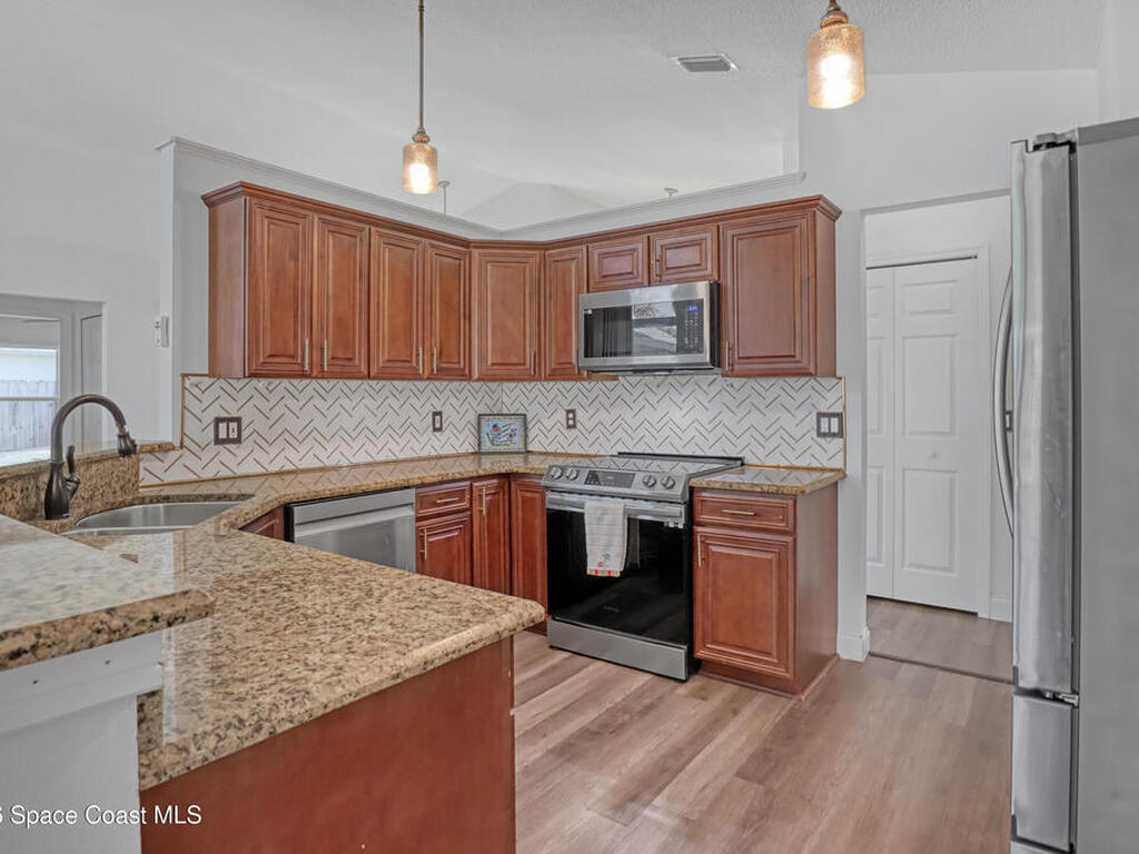 3432 Saddle Brook Drive, Melbourne, FL 32934