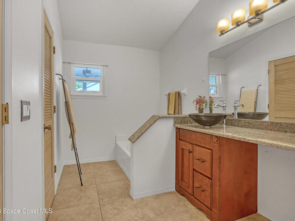 3432 Saddle Brook Drive, Melbourne, FL 32934