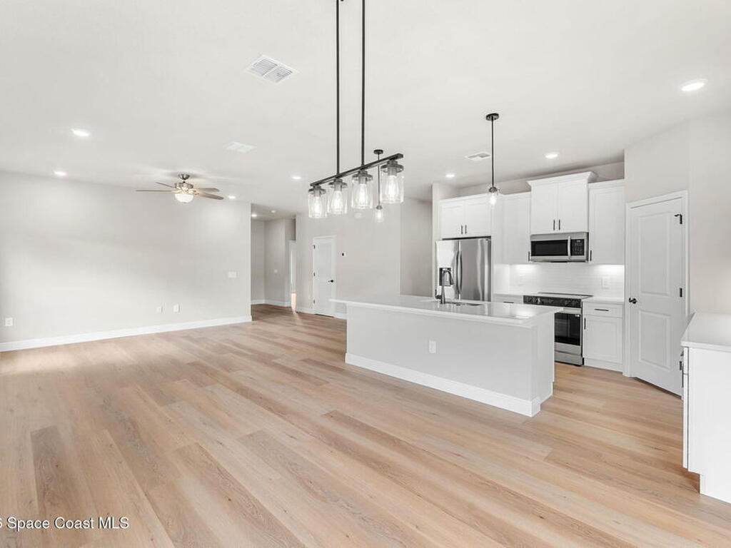 2347 Hagoplan Avenue, Palm Bay, FL 32908