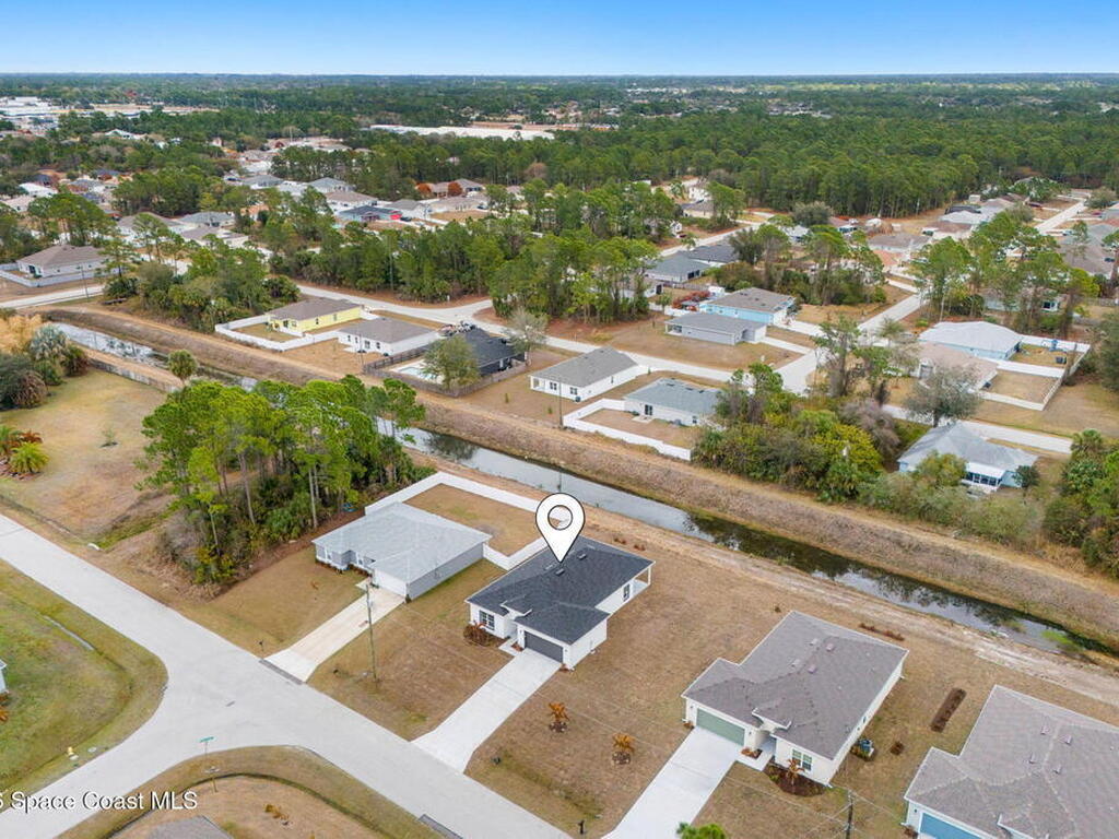 2347 Hagoplan Avenue, Palm Bay, FL 32908