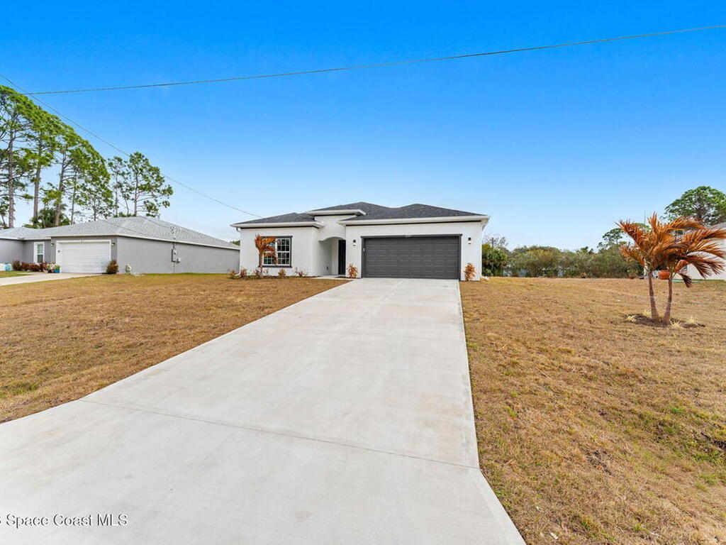 2347 Hagoplan Avenue, Palm Bay, FL 32908