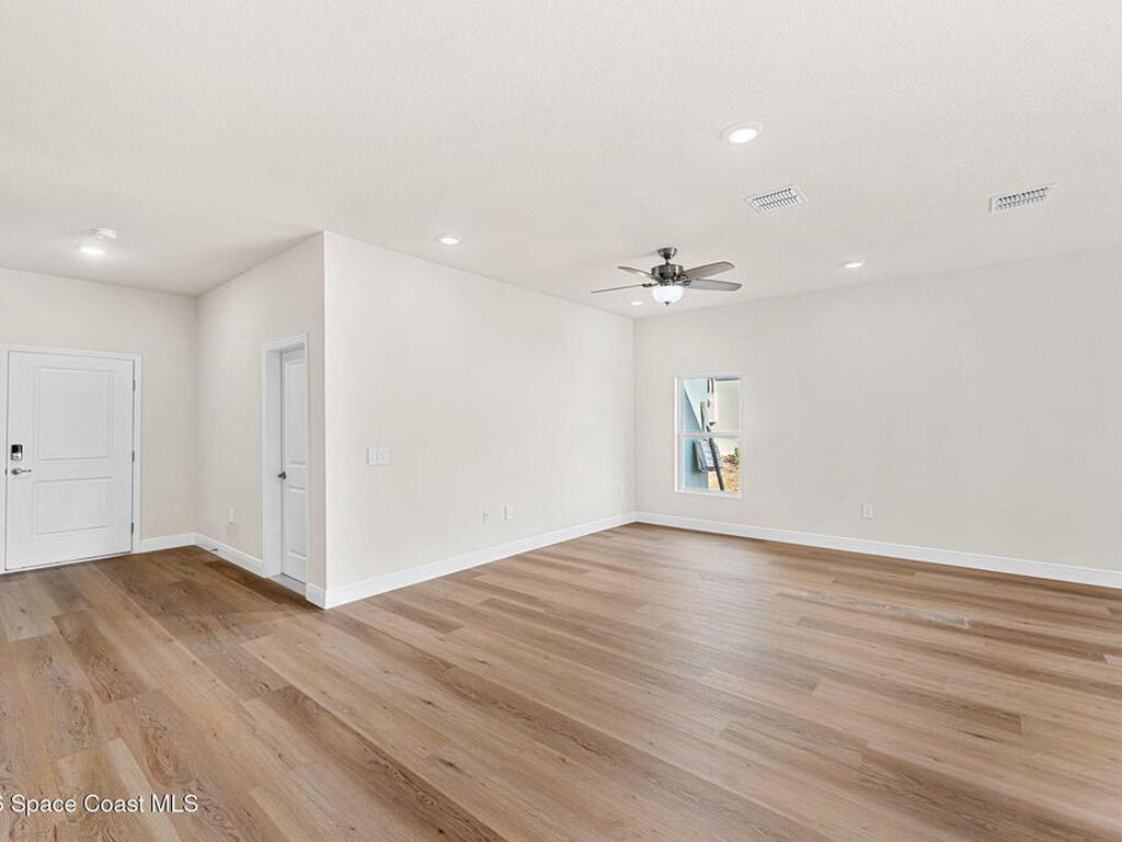 2367 Hagoplan Avenue, Palm Bay, FL 32908