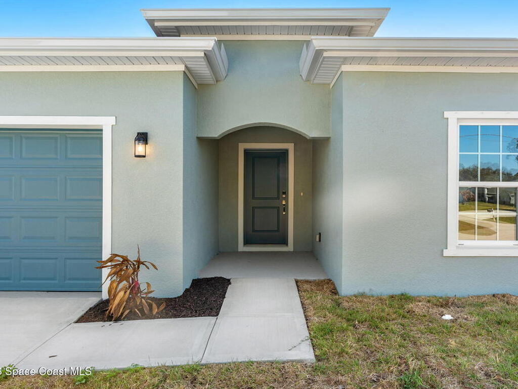 2367 Hagoplan Avenue, Palm Bay, FL 32908