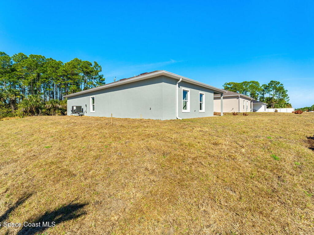 2367 Hagoplan Avenue, Palm Bay, FL 32908